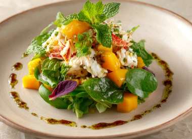 Indian-Style Crab Salad with Mango and Mint